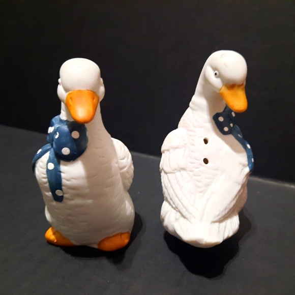 unbranded Kitchen Vintage Duck Salt And Pepper Shakers Poshmark